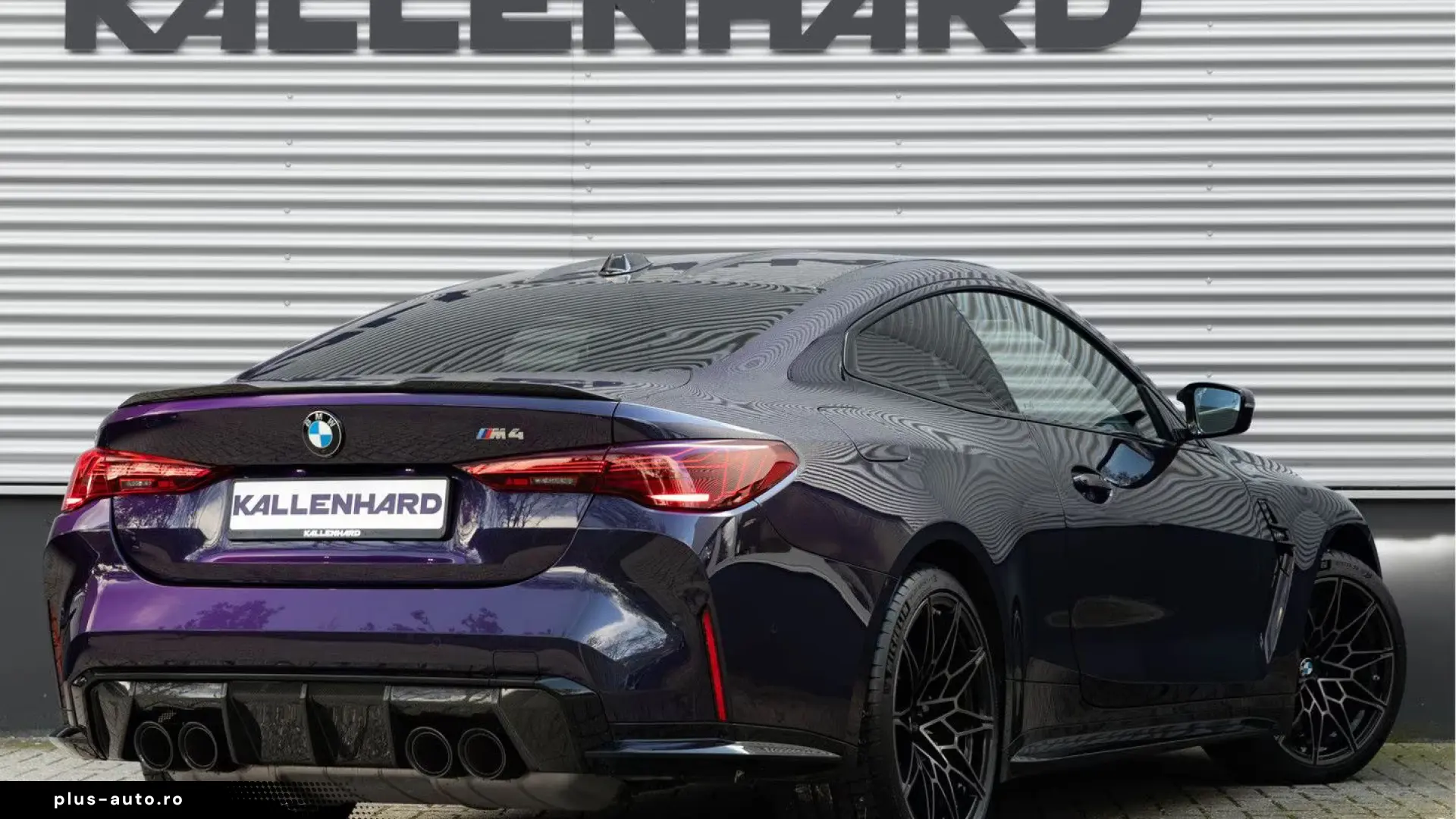 BMW M4 - Manual - Carbon Brakes