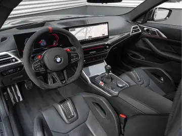 BMW M4 - Manual - Carbon Brakes