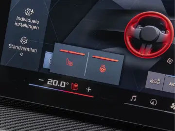 BMW M4 - Manual - Carbon Brakes