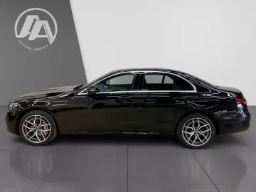 MERCEDES-BENZ E 300 e 4M AMG Distr. Kam AHK Pano LED Memory