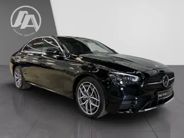 MERCEDES-BENZ E 300 e 4M AMG Distr. Kam AHK Pano LED Memory