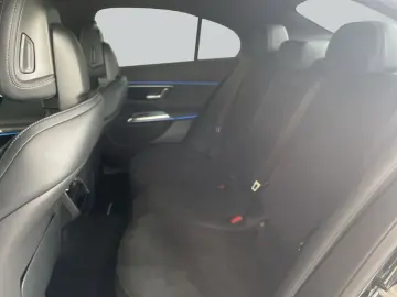 MERCEDES-BENZ E 300 e AMG Advanced  DigiLight 360  M…