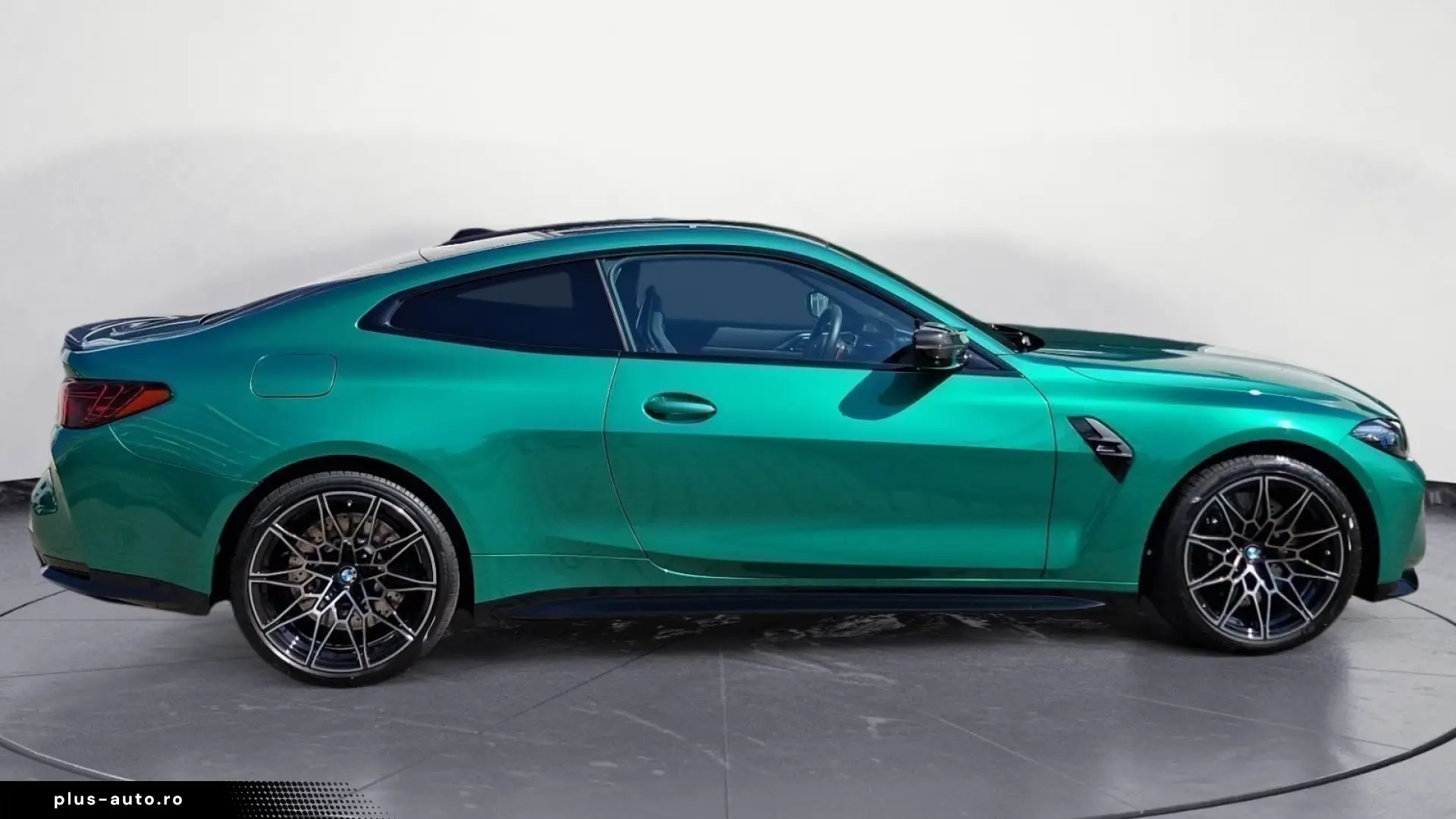 BMW M4 Competition Innovationsp.Carbon Seats