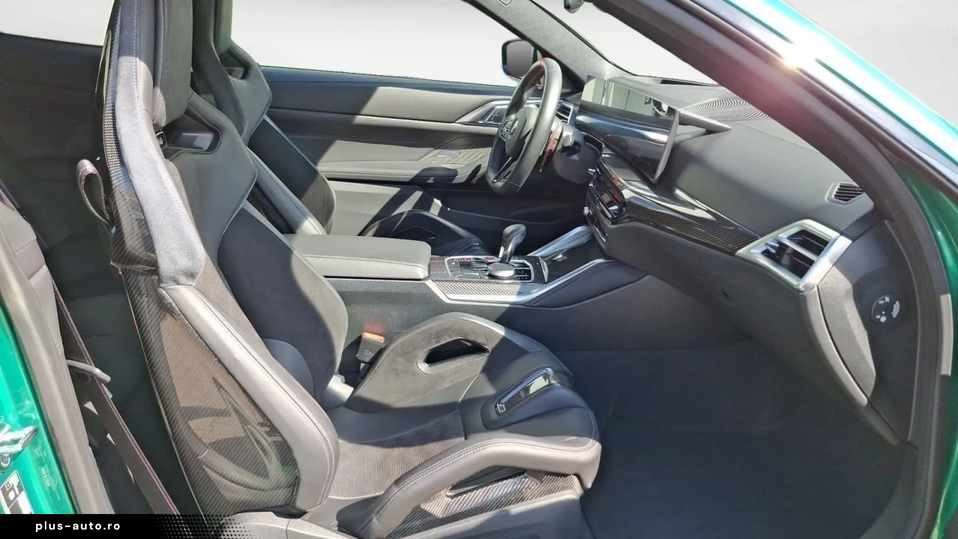 BMW M4 Competition Innovationsp.Carbon Seats