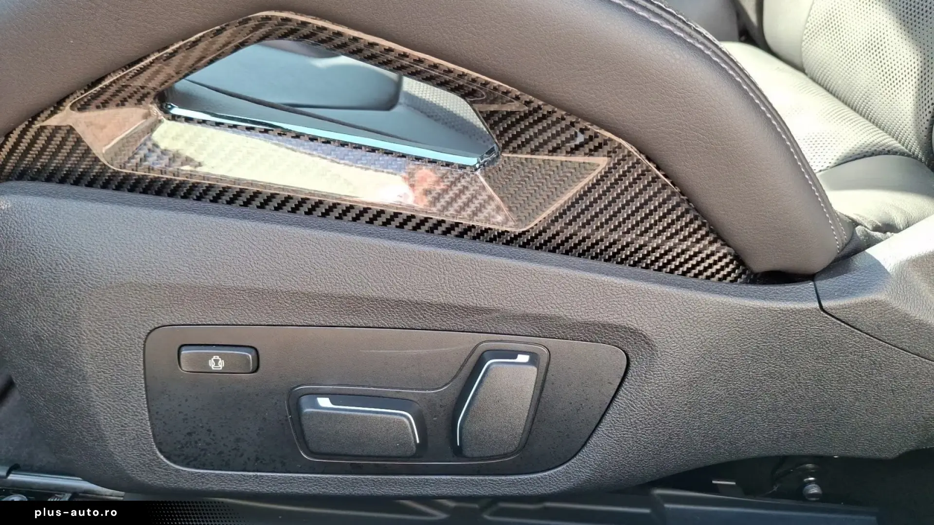 BMW M4 Competition Innovationsp.Carbon Seats