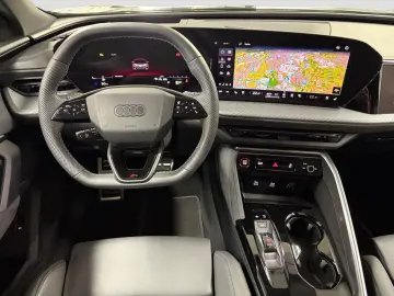 AUDI SQ5 TFSI Quattro TechPro HuD B&O Pano AHK-V
