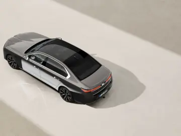 BMW 740 xDrive Design Pure Excellence-MY2027- LIVRARE RAPIDA
