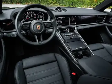 Porsche Panamera 4 E-Hybrid - MY2026 - LIVRARE RAPIDA!
