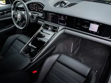 Porsche Panamera 4 E-Hybrid - MY2026 - LIVRARE RAPIDA!