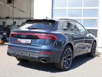 AUDI RSQ8 B&O Pano Laser ACC