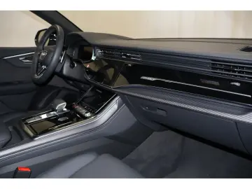 AUDI RSQ8 4.0 TFSI Quattro B&O Matrix