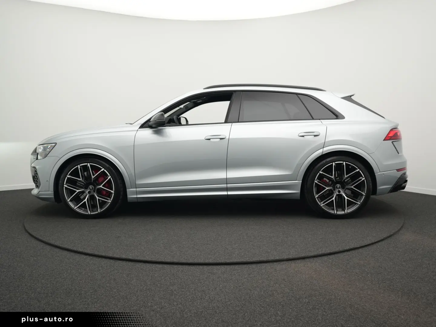 AUDI RSQ8 Dynamic B&O ACC HuD AHK
