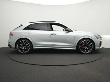 AUDI RSQ8 Dynamic B&O ACC HuD AHK