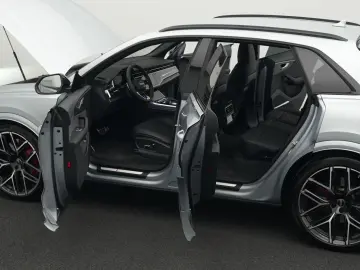 AUDI RSQ8 Dynamic B&O ACC HuD AHK