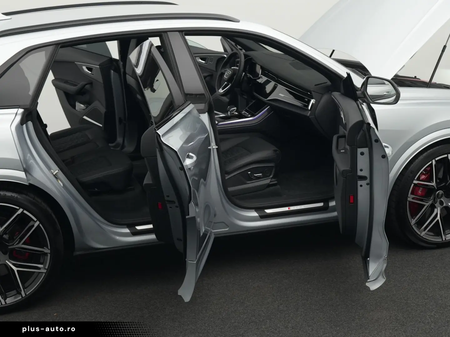 AUDI RSQ8 Dynamic B&O ACC HuD AHK