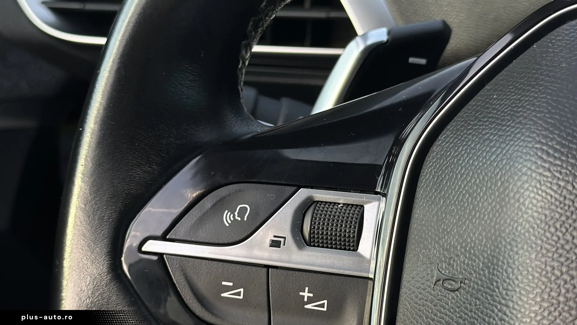 Peugeot 3008 2019 133.000km Keyless Rate Garantie