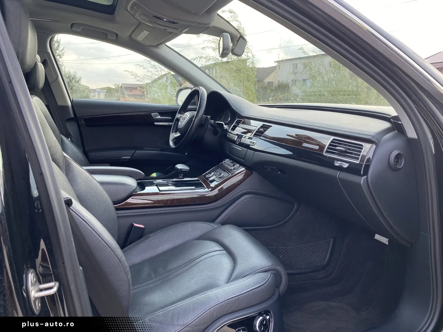 Audi A8L d4 quattro  3.0 tfsi 333cp