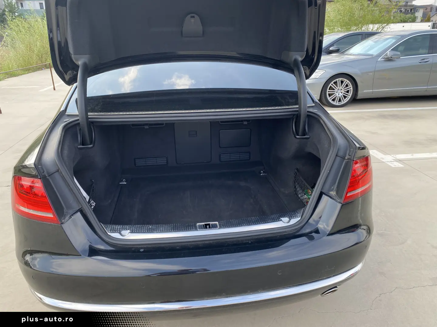 Audi A8L d4 quattro  3.0 tfsi 333cp