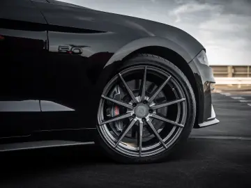 FORD Mustang 5.0 Ti-VCT V8 Fast. GT BESONDERE EXTRAS!