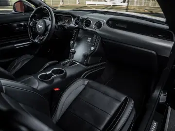 FORD Mustang 5.0 Ti-VCT V8 Fast. GT BESONDERE EXTRAS!