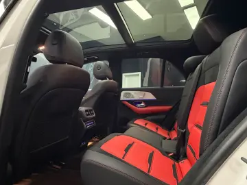MERCEDES-BENZ GLE 53 AMG Performance 21  Std.Hz Massage AHK