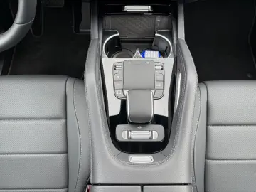 MERCEDES-BENZ GLE 450 d AMG AHK Pano Burm MBeam 360 Keyless