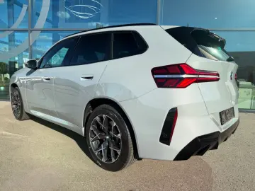 BMW X3 20 d xDrive M SPORT HEAD UP STANDHEIZUNG AHK