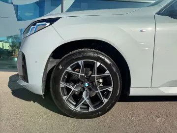 BMW X3 20 d xDrive M SPORT HEAD UP STANDHEIZUNG AHK