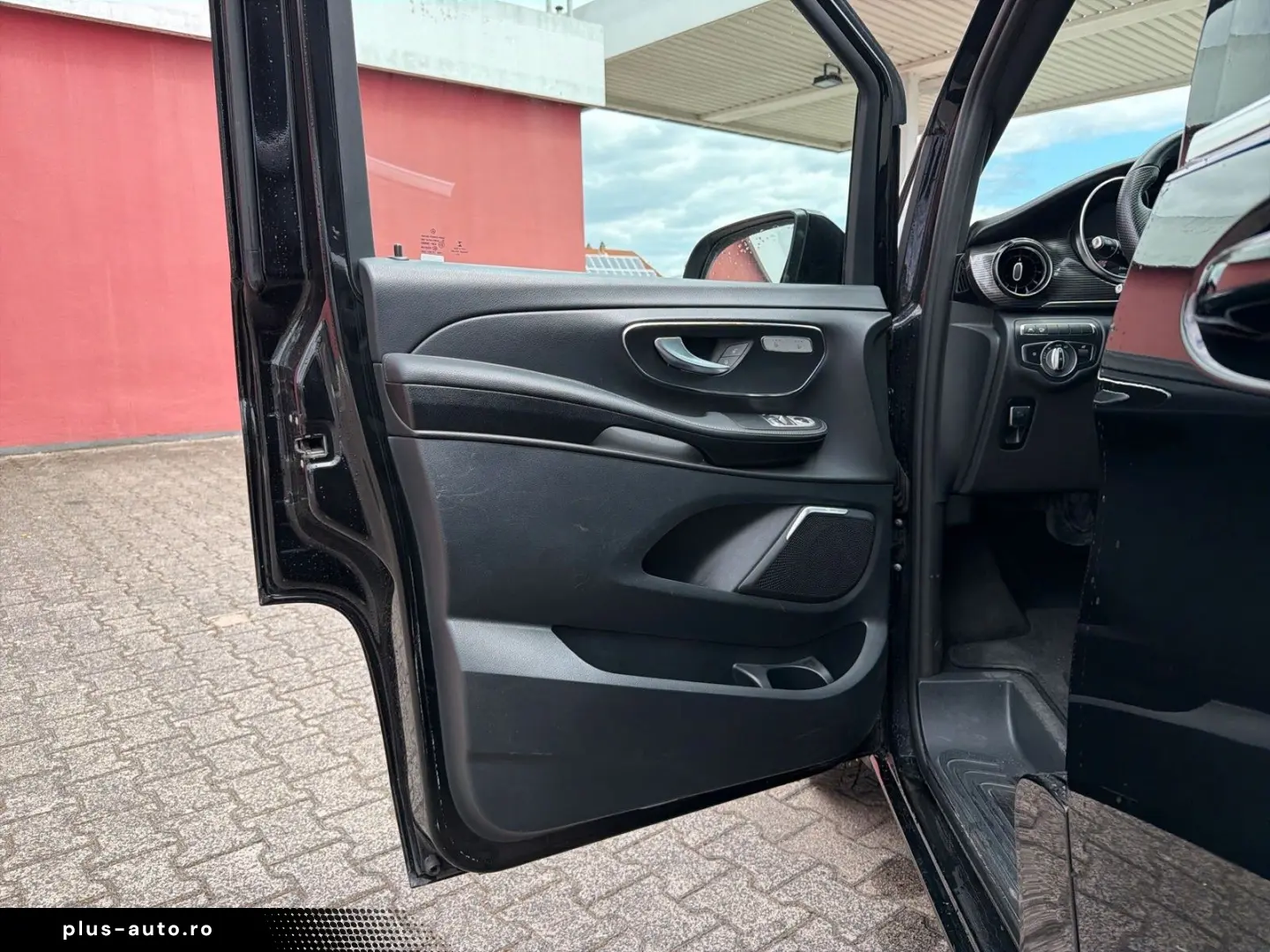 MERCEDES-BENZ V 300 d Avantgarde Extralang Sportpake&hellip;