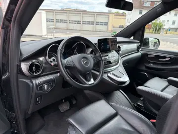 MERCEDES-BENZ V 300 d Avantgarde Extralang Sportpake…