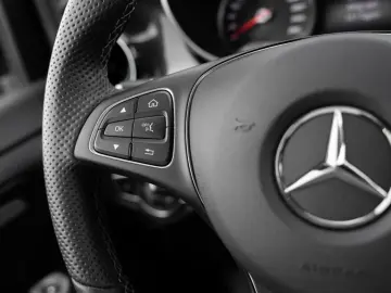 MERCEDES-BENZ V 250 EDITION EXTRALANG NAVI KAMERA LE…