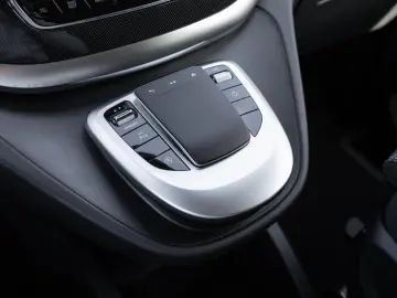 MERCEDES-BENZ V 250 EDITION EXTRALANG NAVI KAMERA LE…