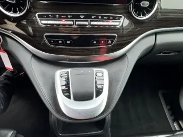 MERCEDES-BENZ V 300 d AVANTGARDE Extralang Airmatic LED 360