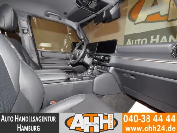 TOYOTA Land Cruiser 2.8 D-4D AWD EXECUTIVE LED 360 AHK!