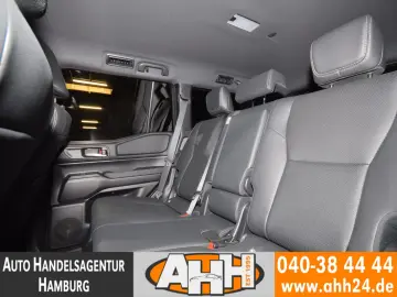 TOYOTA Land Cruiser 2.8 D-4D AWD EXECUTIVE LED 360 AHK!