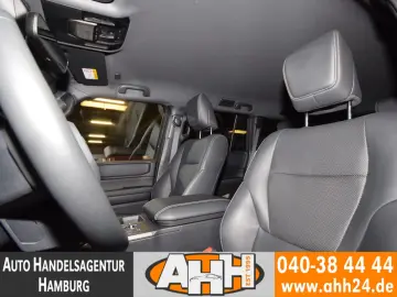 TOYOTA Land Cruiser 2.8 D-4D AWD EXECUTIVE LED 360 AHK!