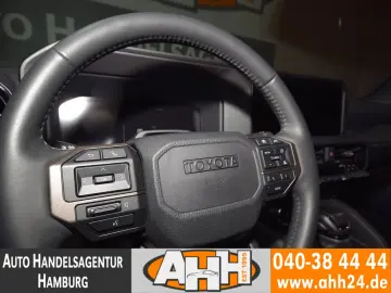 TOYOTA Land Cruiser 2.8 D-4D AWD EXECUTIVE LED 360 AHK!