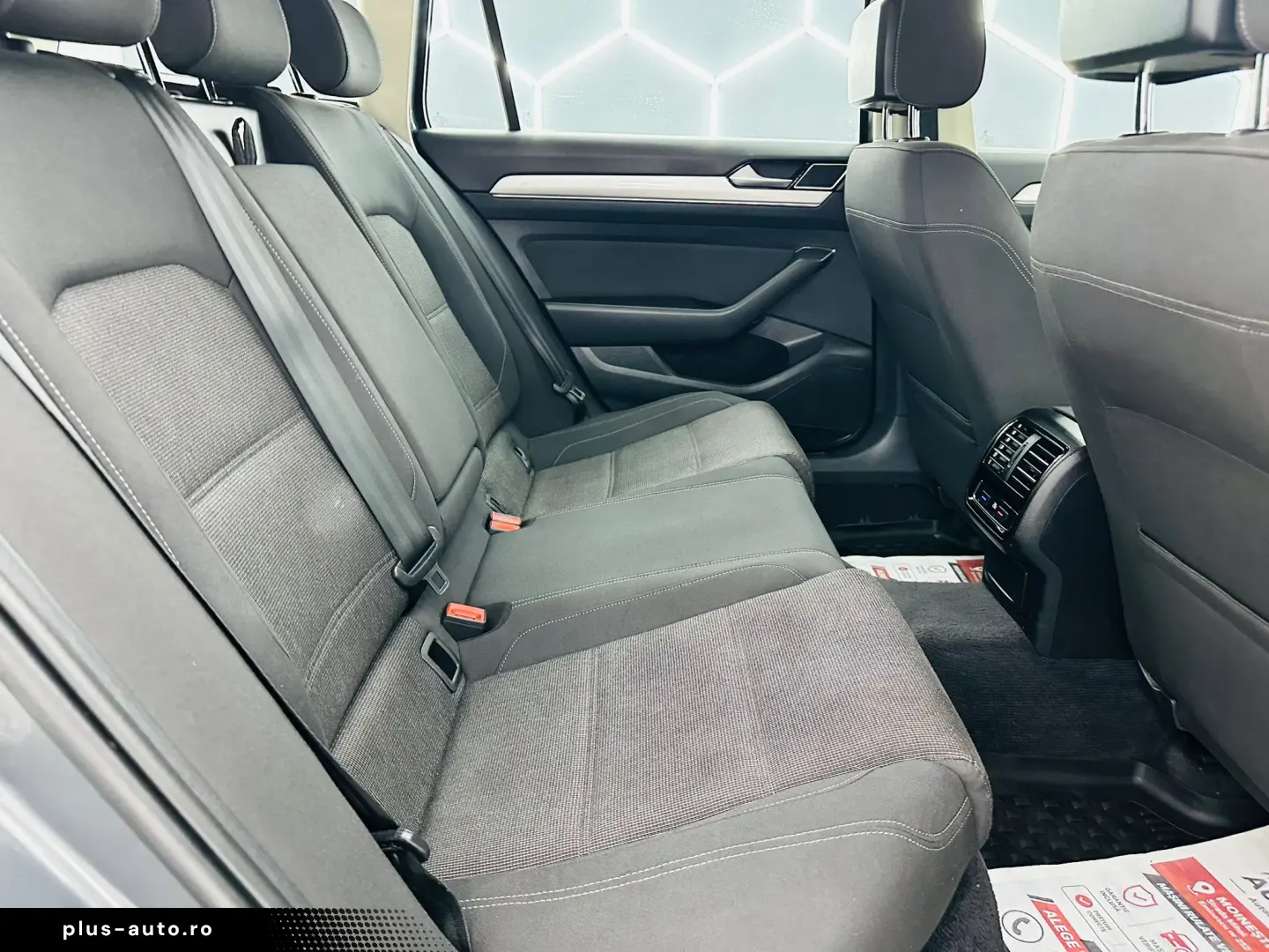 VOLKSWAGEN PASSAT 2017 1.6D E6 Garantie 12 Luni Rate Avans 0