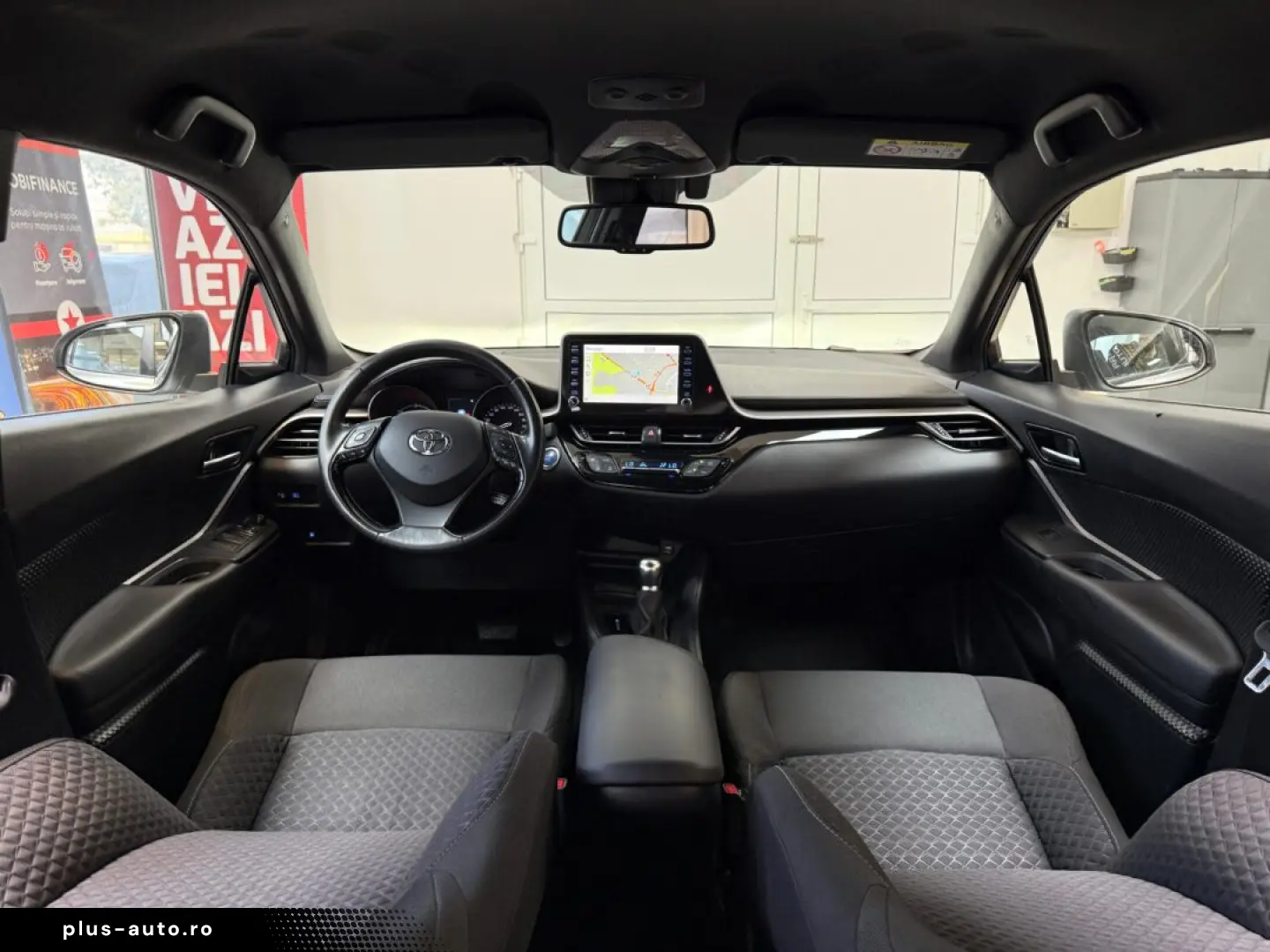 TOYOTA CHR CROSS HYBRID 2024