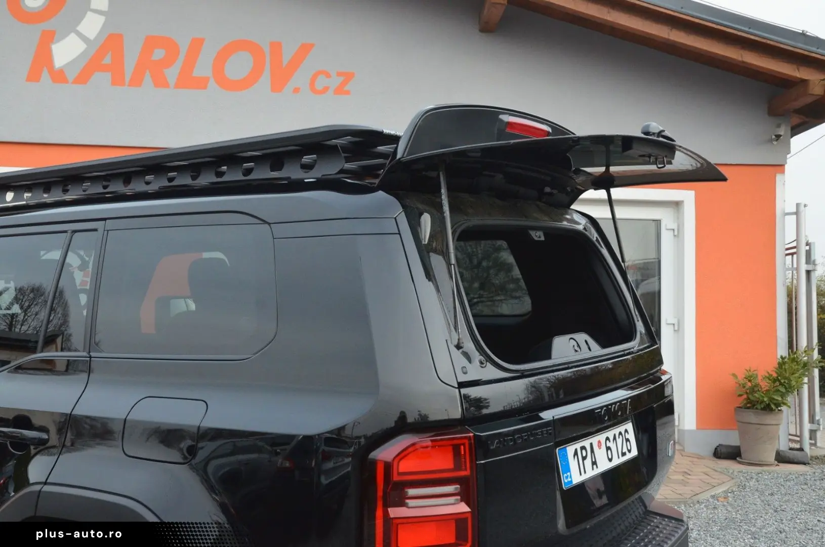 TOYOTA Land Cruiser 2.4 iFORCE MAX HEV Premium 1.HAND