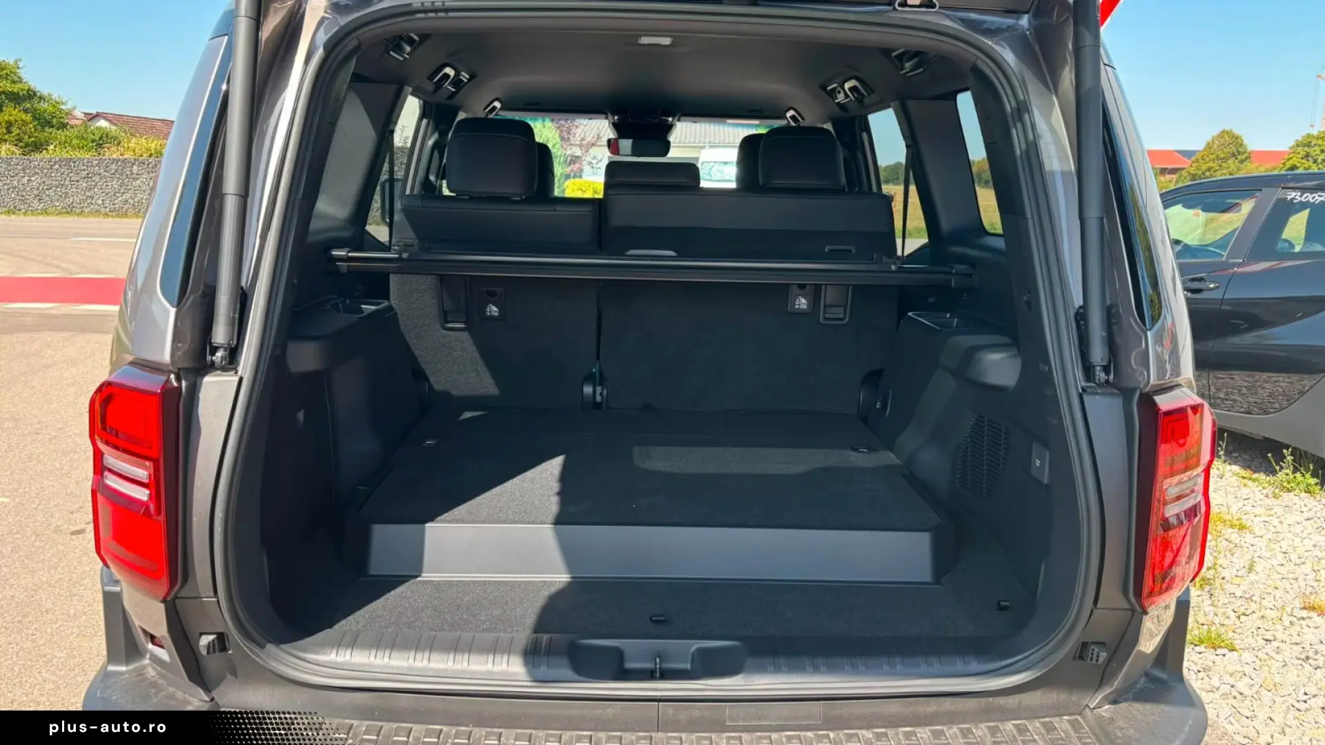 Toyota Land Cruiser 250 2.8 D-4D Executive   4x4   360
