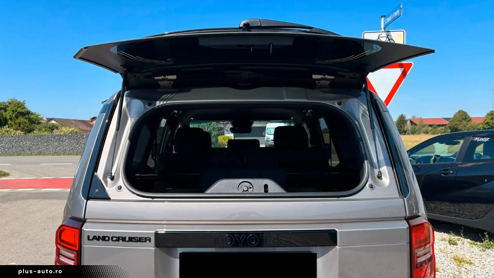 Toyota Land Cruiser 250 2.8 D-4D Executive   4x4   360