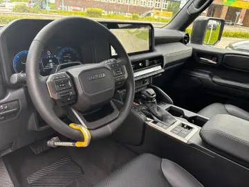 Toyota Land Cruiser 2.8 D-4D Executive 48V   AWD