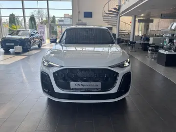Audi Q5 Sportback S Line e-hybrid 299cp quattro Stronic Plug