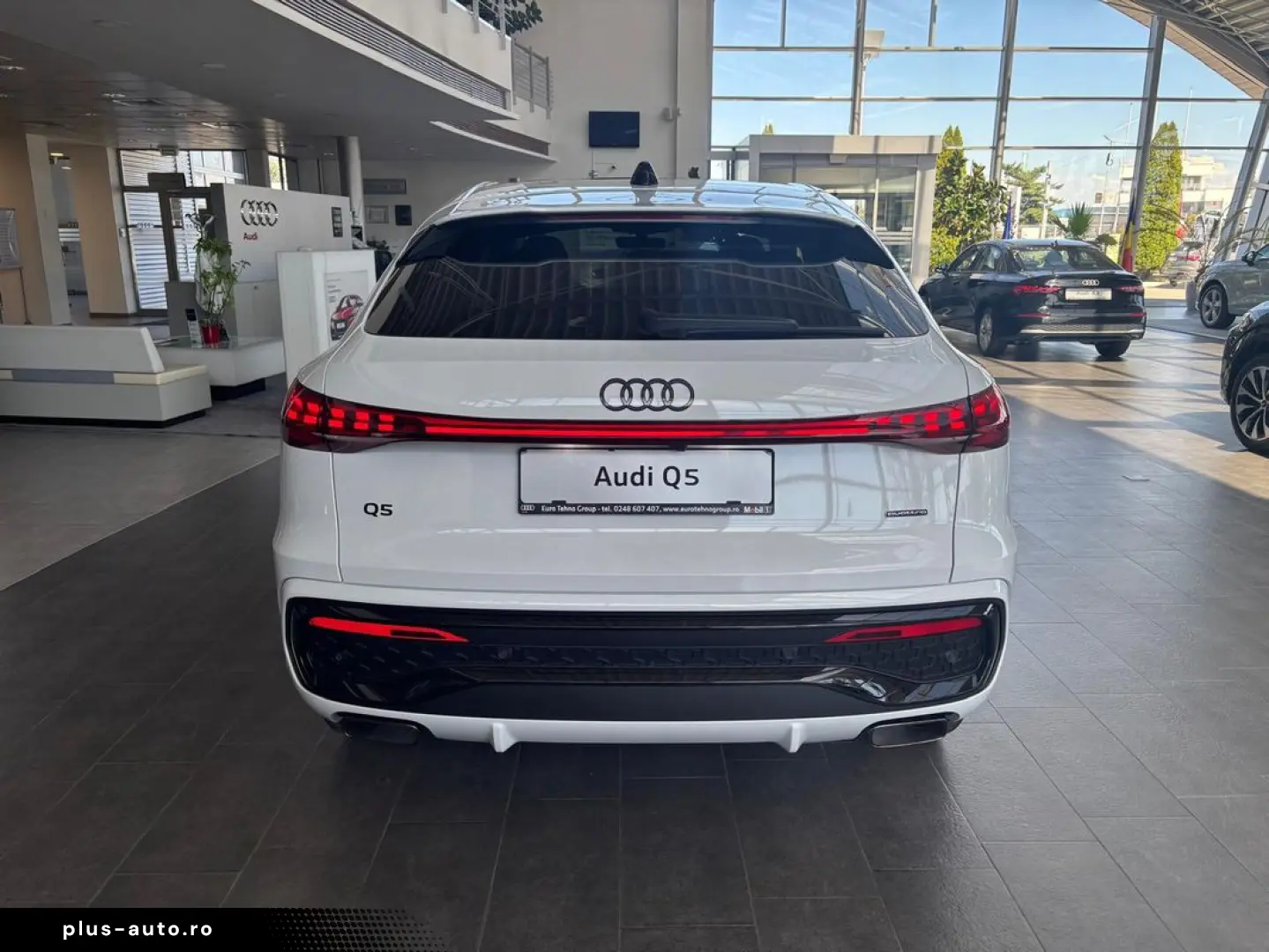 Audi Q5 Sportback S Line e-hybrid 299cp quattro Stronic Plug