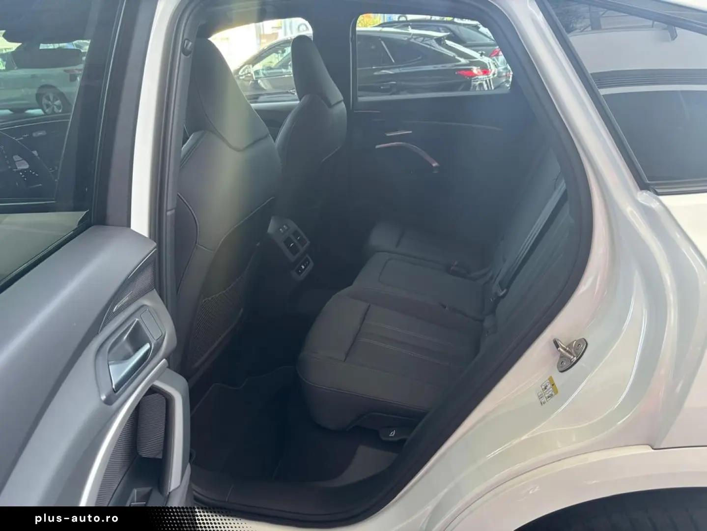 Audi Q5 Sportback S Line e-hybrid 299cp quattro Stronic Plug