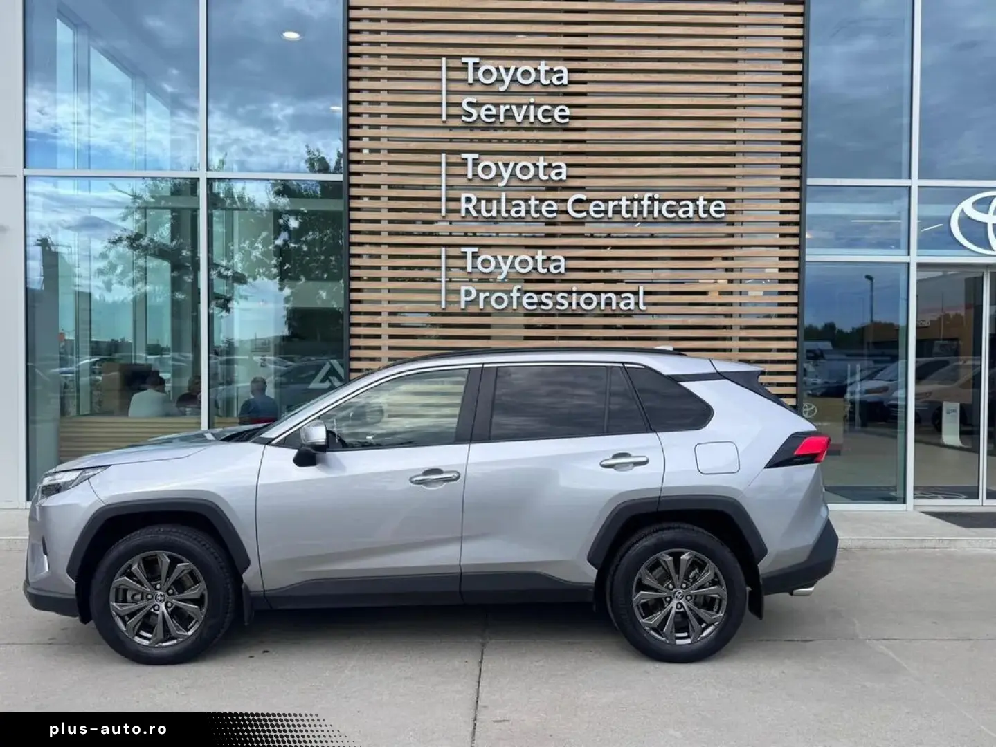 Toyota Rav-4