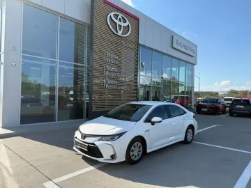 Toyota Corolla 1.8 Hybrid Business Hsd E-CVT