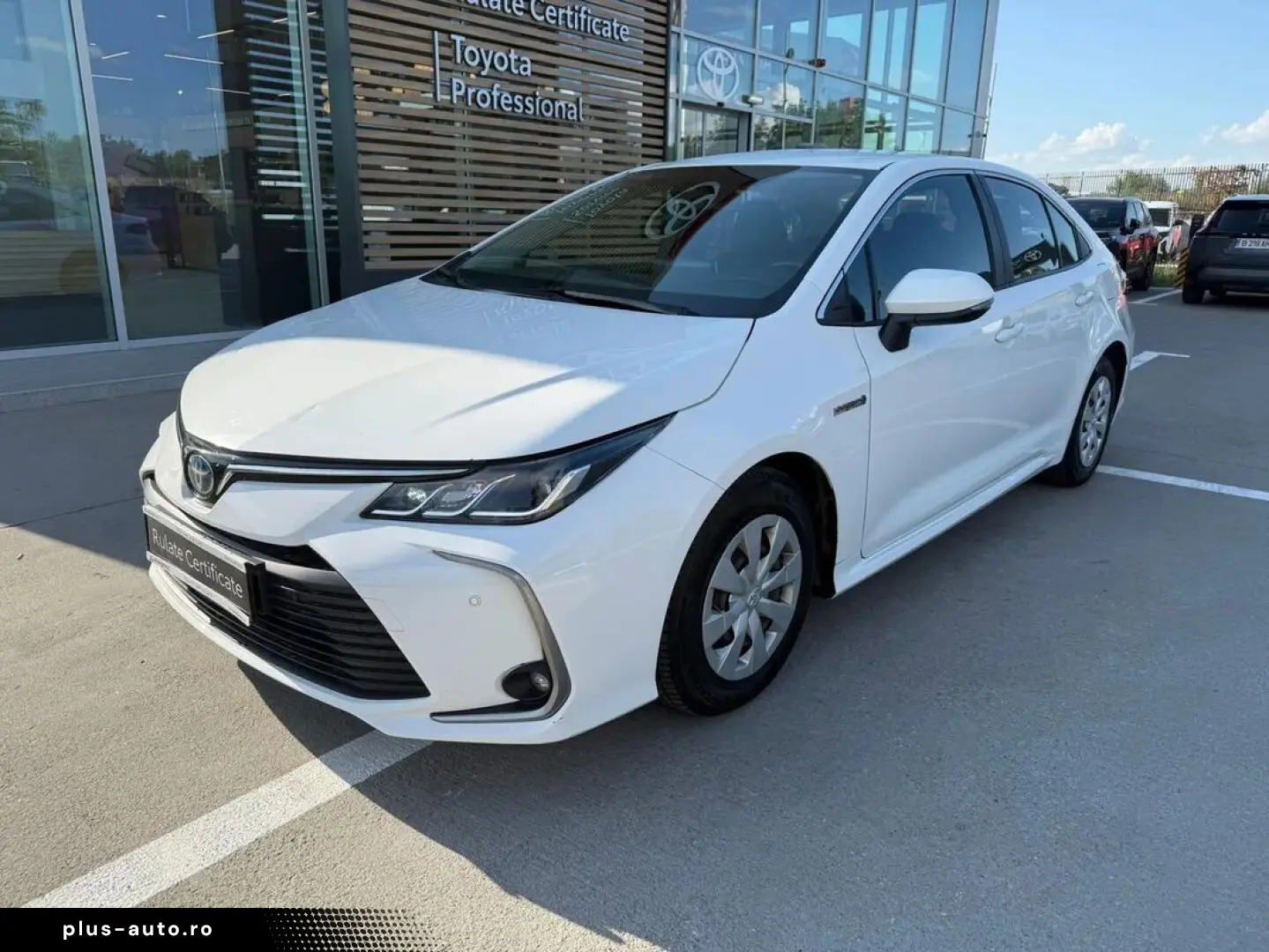 Toyota Corolla 1.8 Hybrid Business Hsd E-CVT