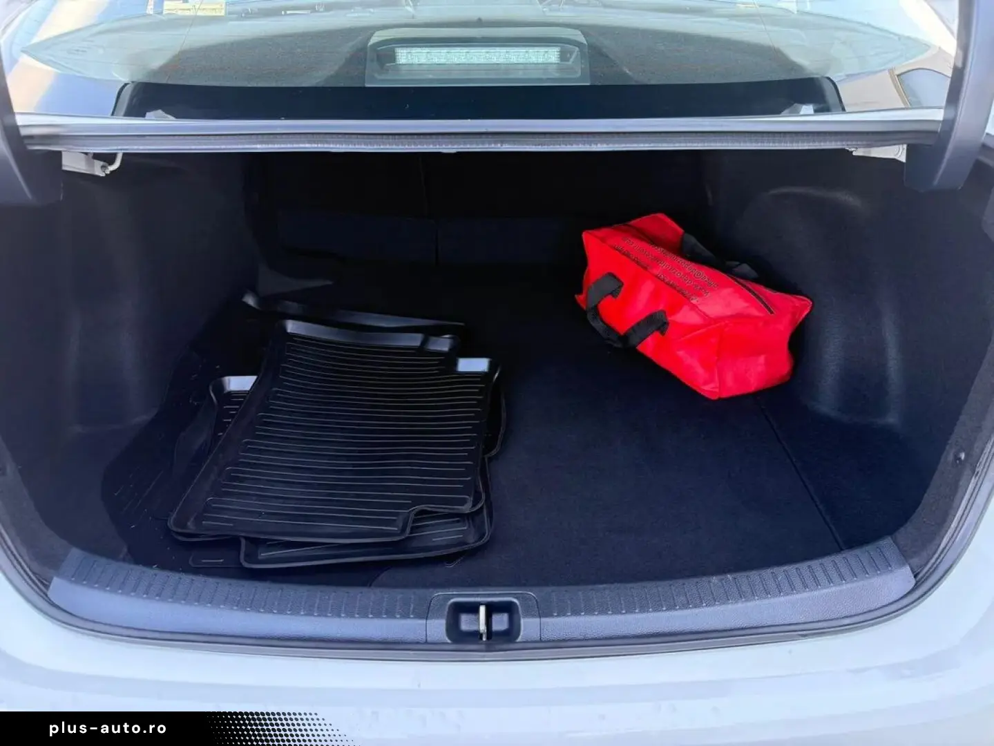 Toyota Corolla 1.8 Hybrid Business Hsd E-CVT